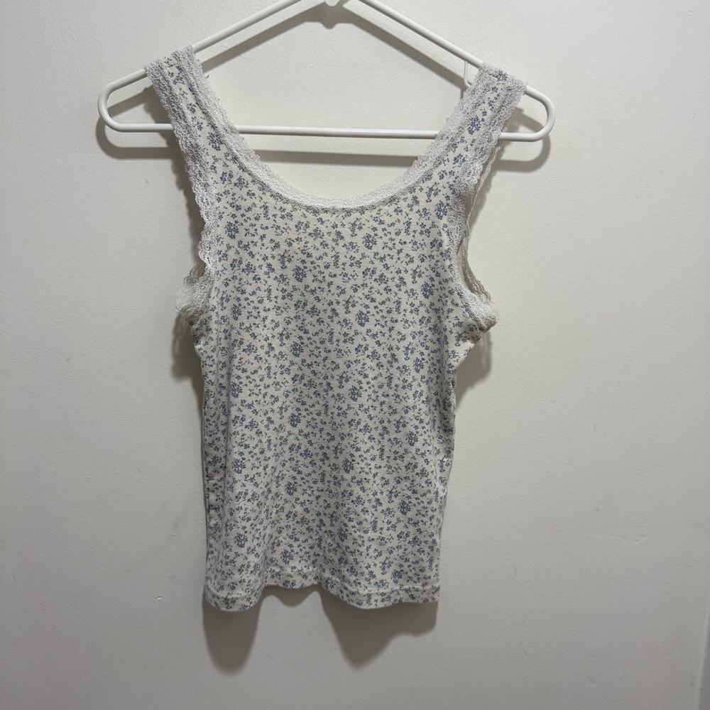 Brandy Melville Floral Print Women's Tank Top - Picture 4 of 4